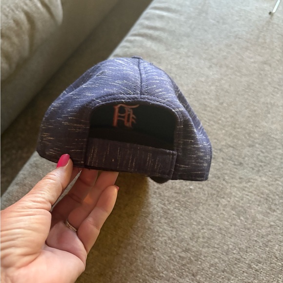 Detroit Tigers Hat - Picture 3 of 4
